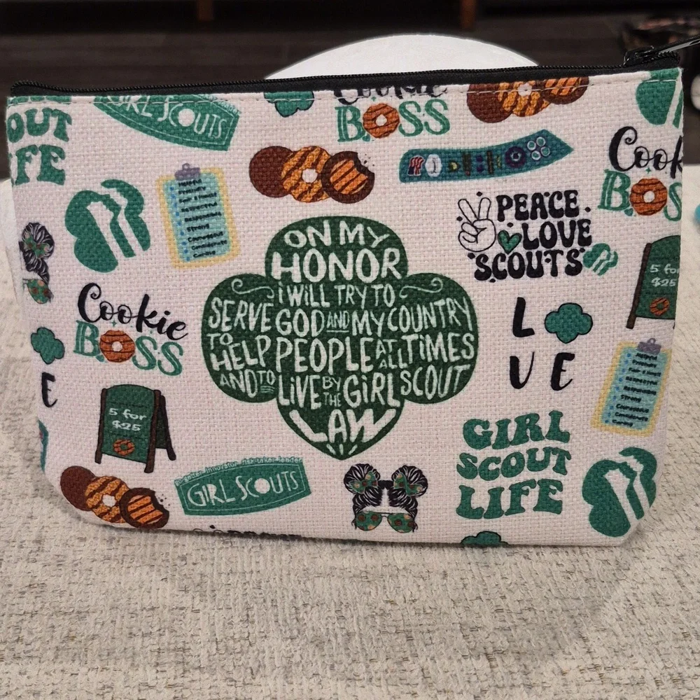 Girl Scouts Makeup Pouch Bag NEW